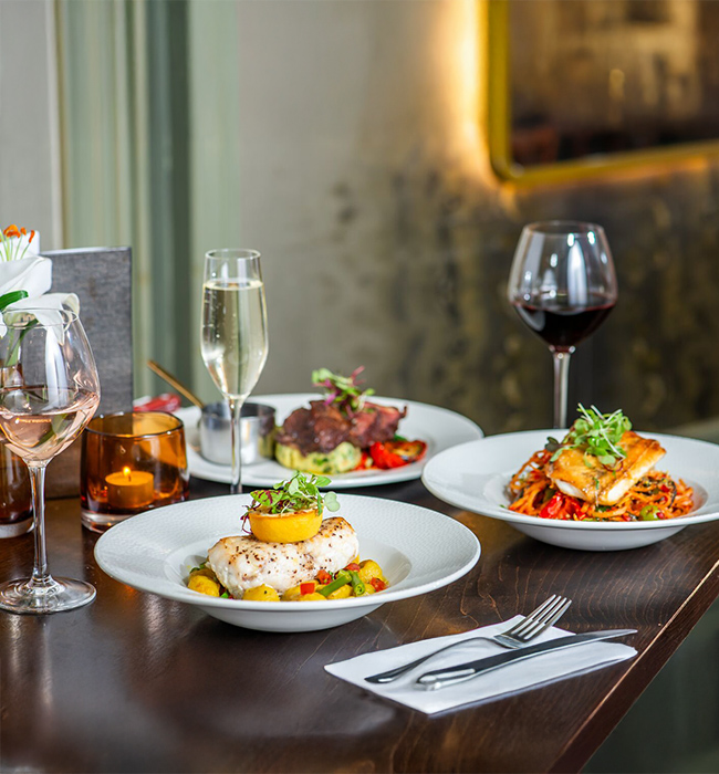Luxury Wine this Easter at The Red Lion in Welwyn Garden City